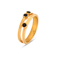 Black Dots Ring