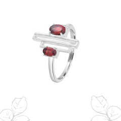 Oval Garnet Silver Ring