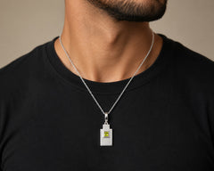 Defined Bar Pendant