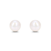 Timeless Pearl Stud Earrings in 925 Silver