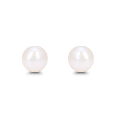 Timeless Pearl Stud Earrings in 925 Silver