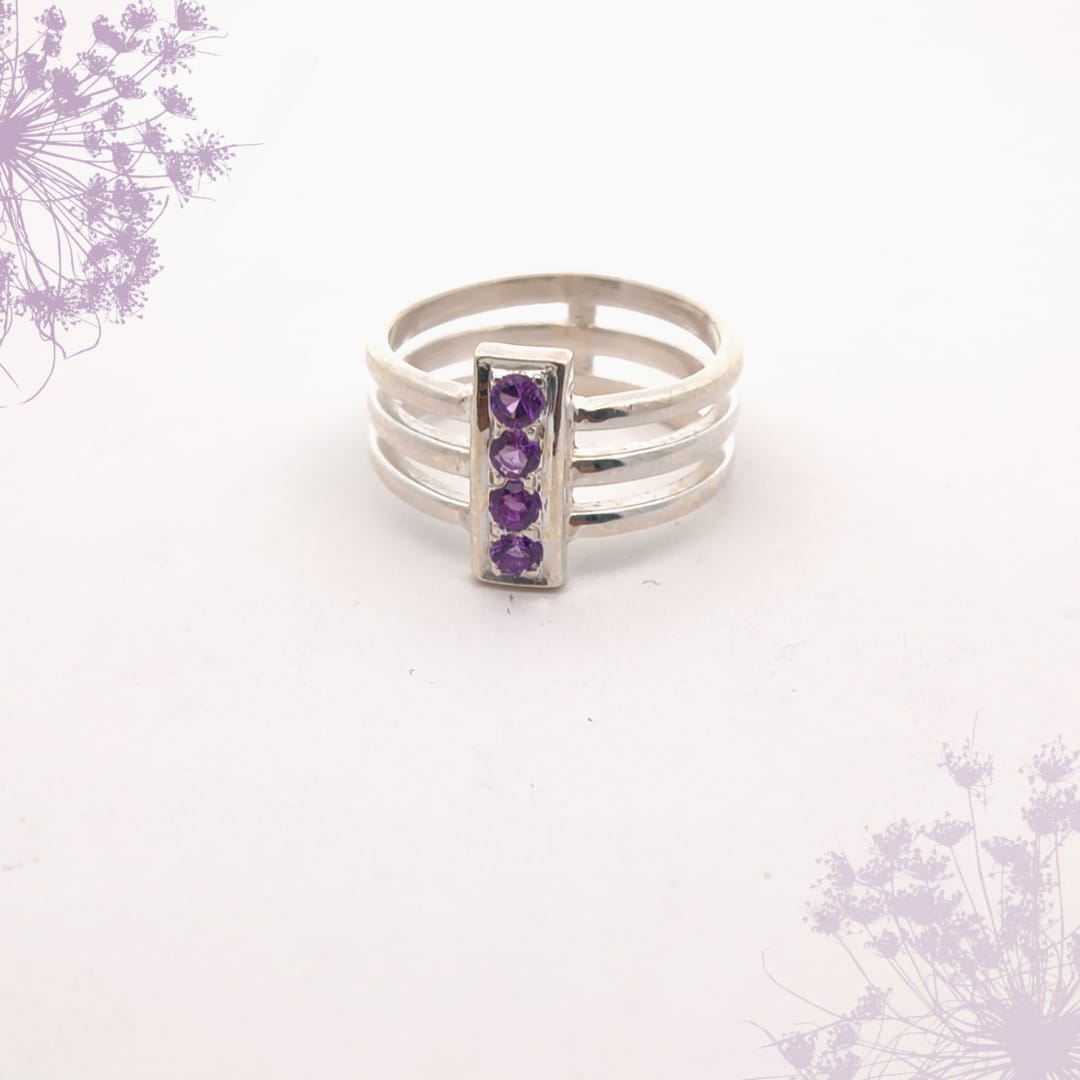 Round Amethyst Ring