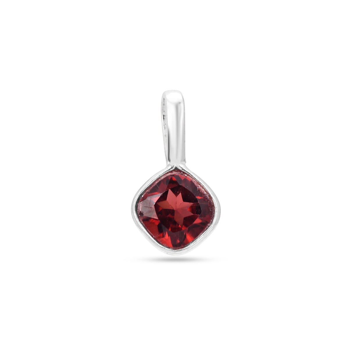 Classic Garnet Gemstone Pendant in 925 Silver