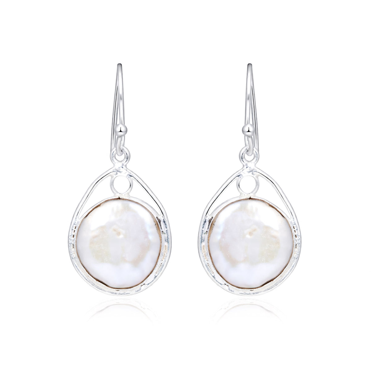 Classic Pearl Dangle Earrings in 925 Silver
