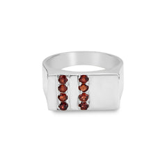 Vitality Garnet Ring in 925 Sterling Silver