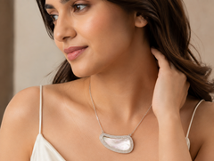 Ocean Aura MOP Necklace