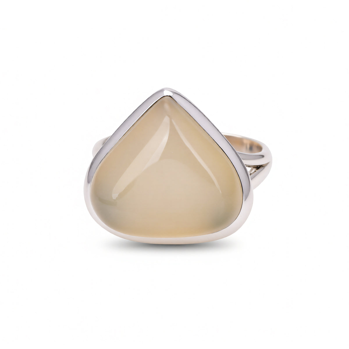 Soft pink Agate Ring in 925 Silver
